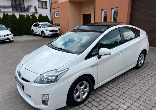 Toyota Prius cena 38900 przebieg: 224000, rok produkcji 2009 z Tłuszcz małe 596